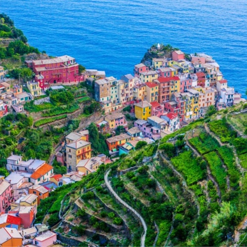 Cinque Terre Express: Biglietti del treno da/per La Spezia e Monterosso disponibili a Manarola