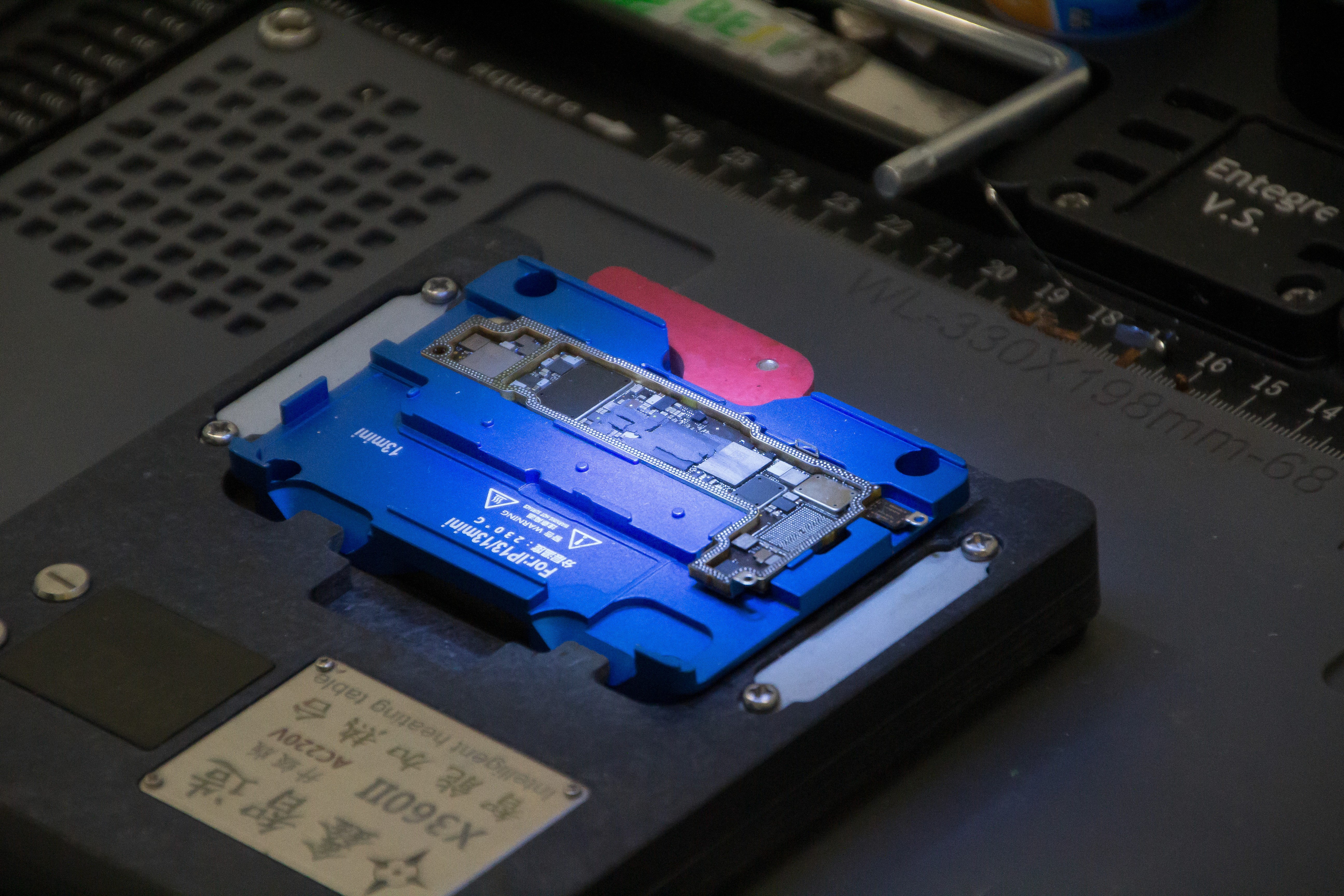 An illustration from Carlos Gomes Cabral