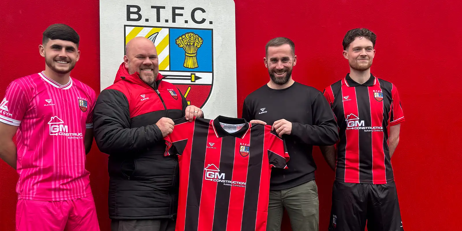 PLAYR-FIT present Banbridge Town with new kit for 2026-27 season