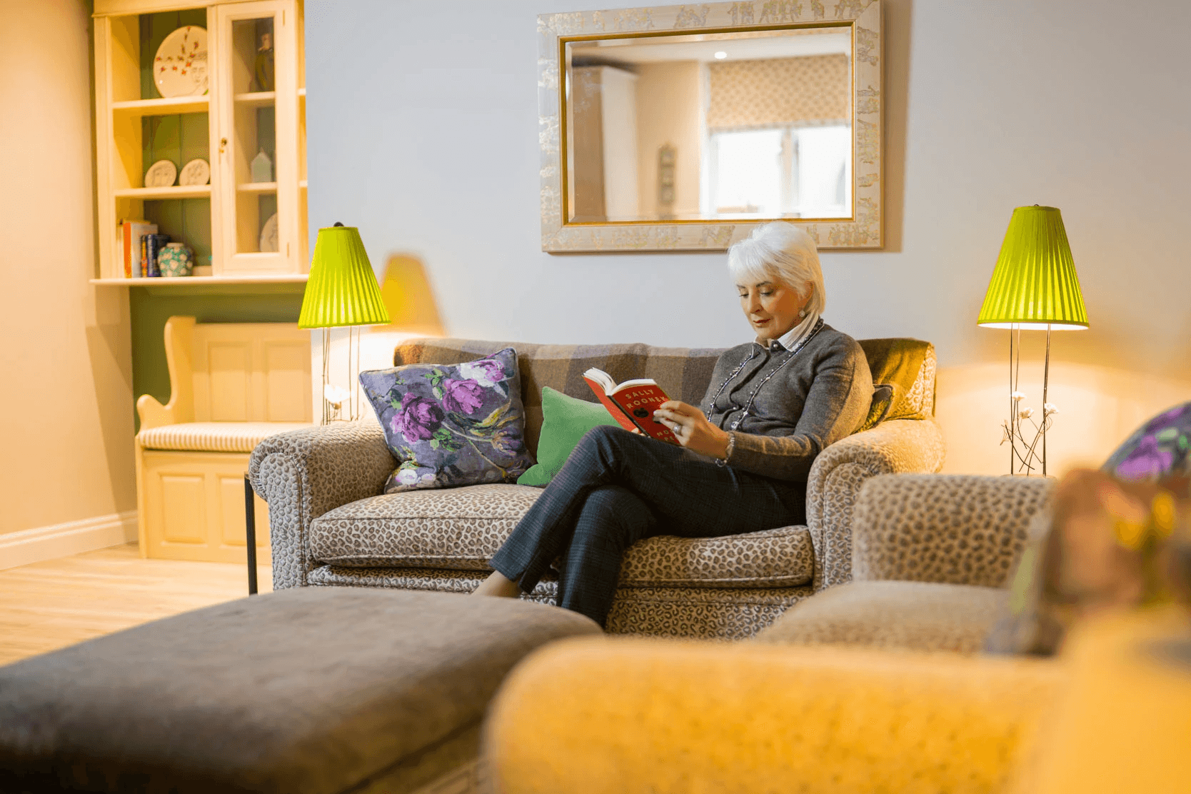 Two people shaking hands