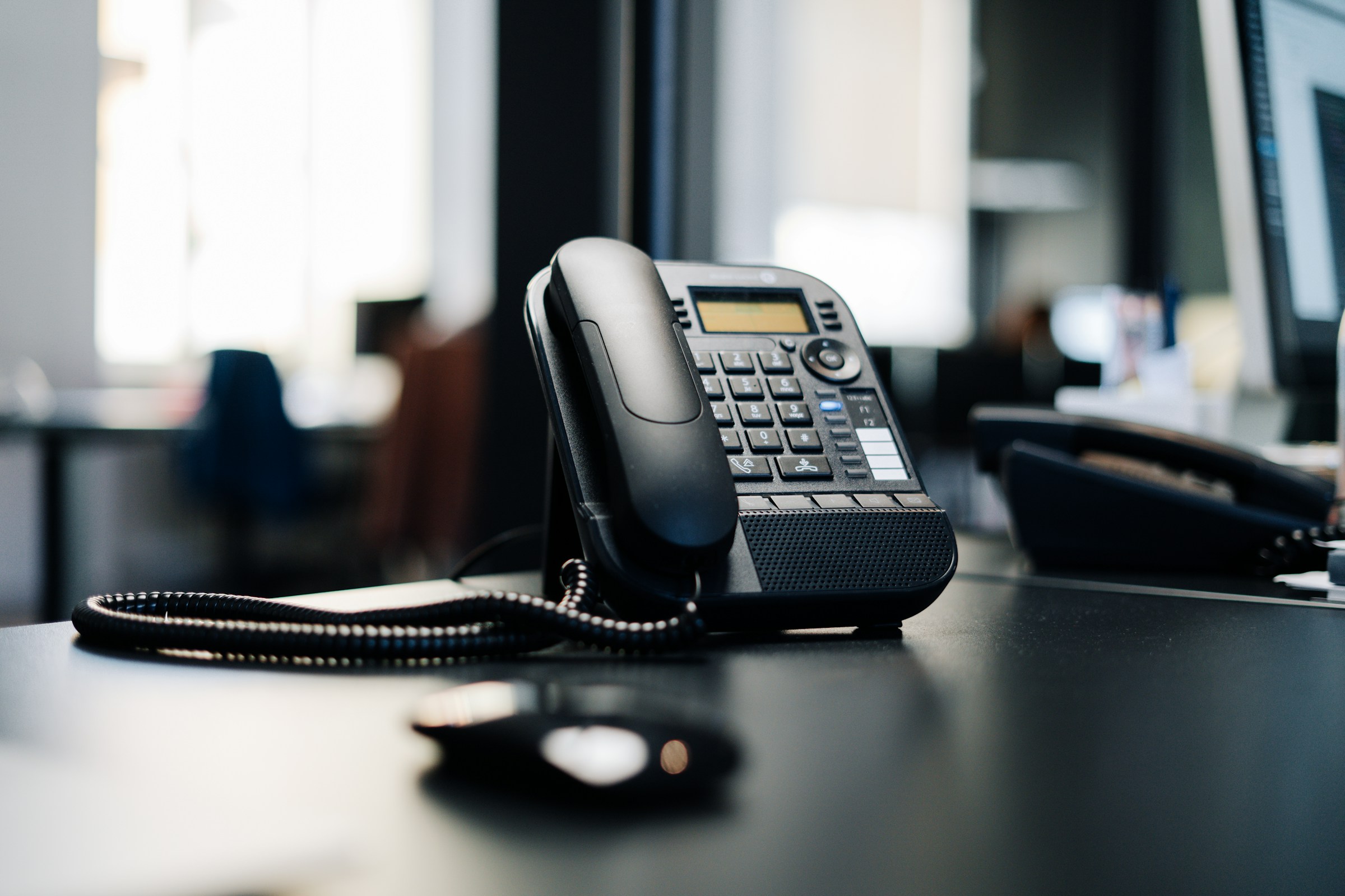 a stand alone phone - Cold Transfers