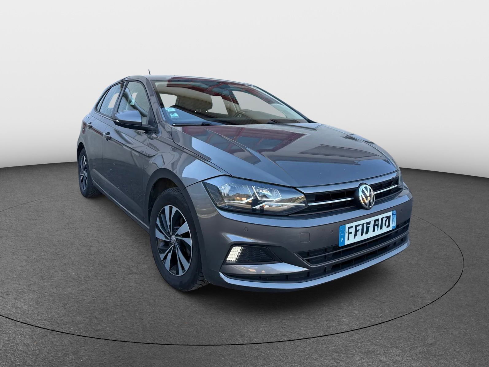 Volkswagen Polo 6 Confortline face