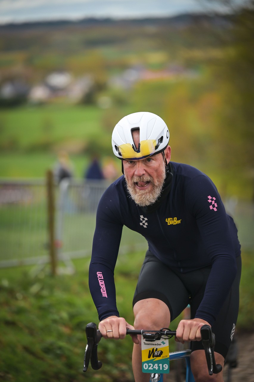 Jรผrgen Veith climbing in Flanders