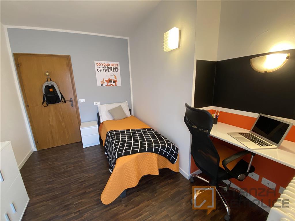 Stanza singola di 10 mq in Via SANTA MARIA, Rovereto – 390€ tutto incluso, cauzione zero