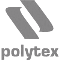 Polytex Logo. Graues Logo auf schwarzem Hintergrund, zwei gebogene Pfeile.
