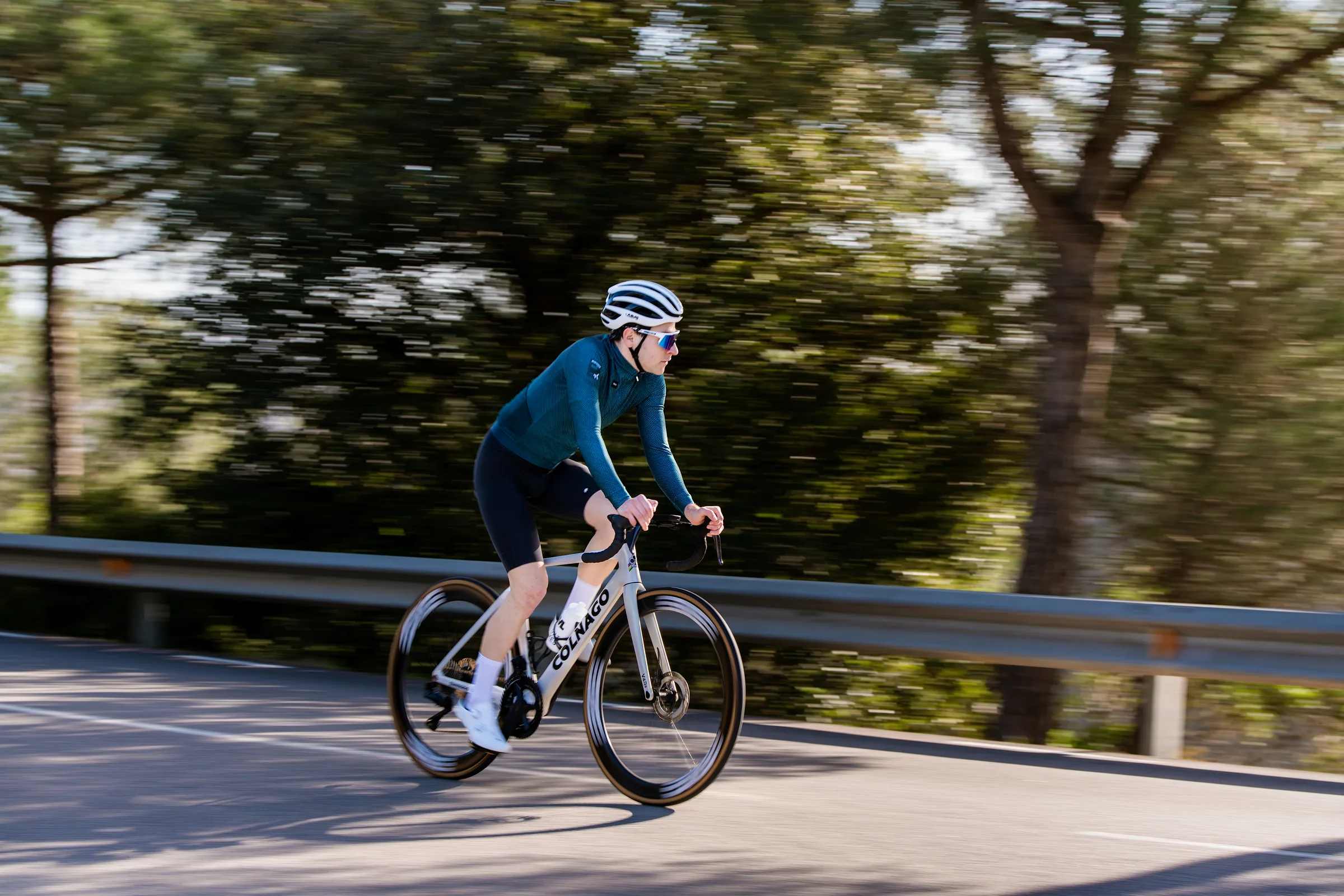 Cycling Panning shot, professional cycling photography Spain, fotografía ciclismo profesional Barcelona, sports photo