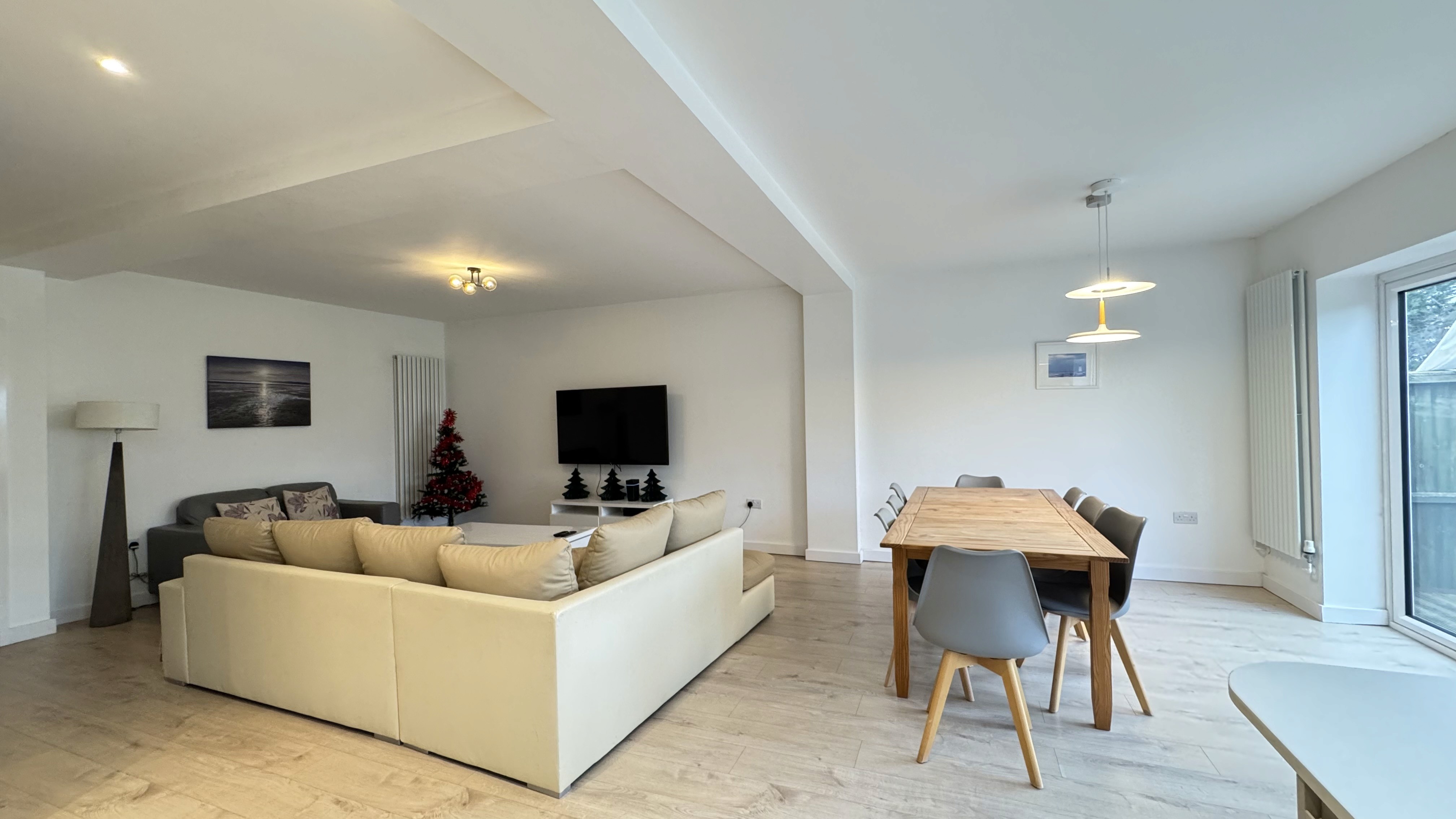 Kitchen Lounge Diner