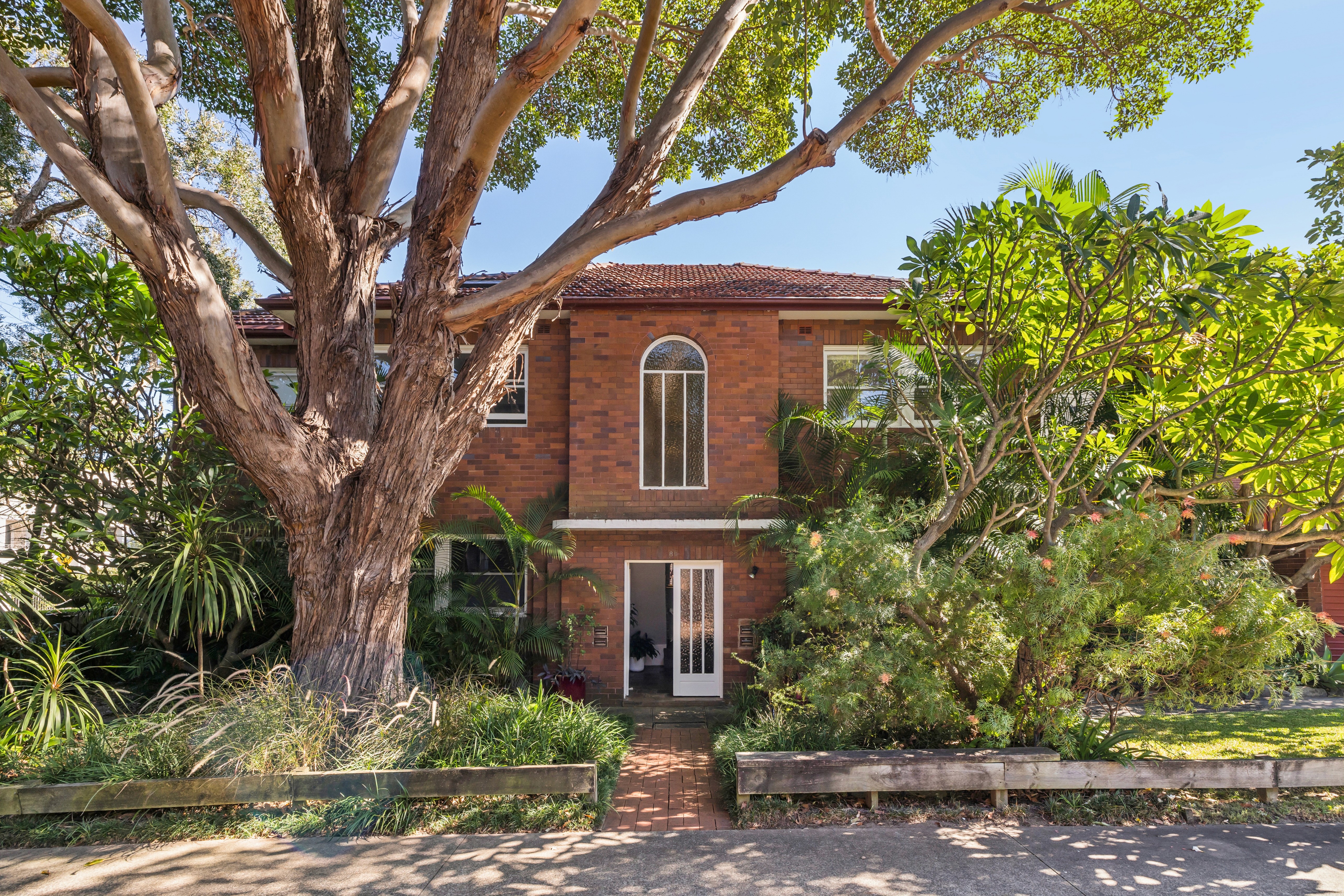 ai real estate photo editing