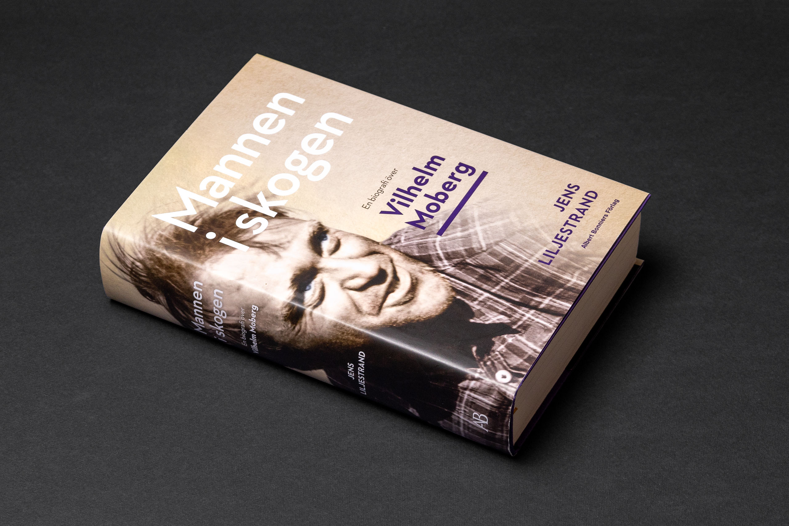 Kalkbrott i Slite, med transporrtfordon