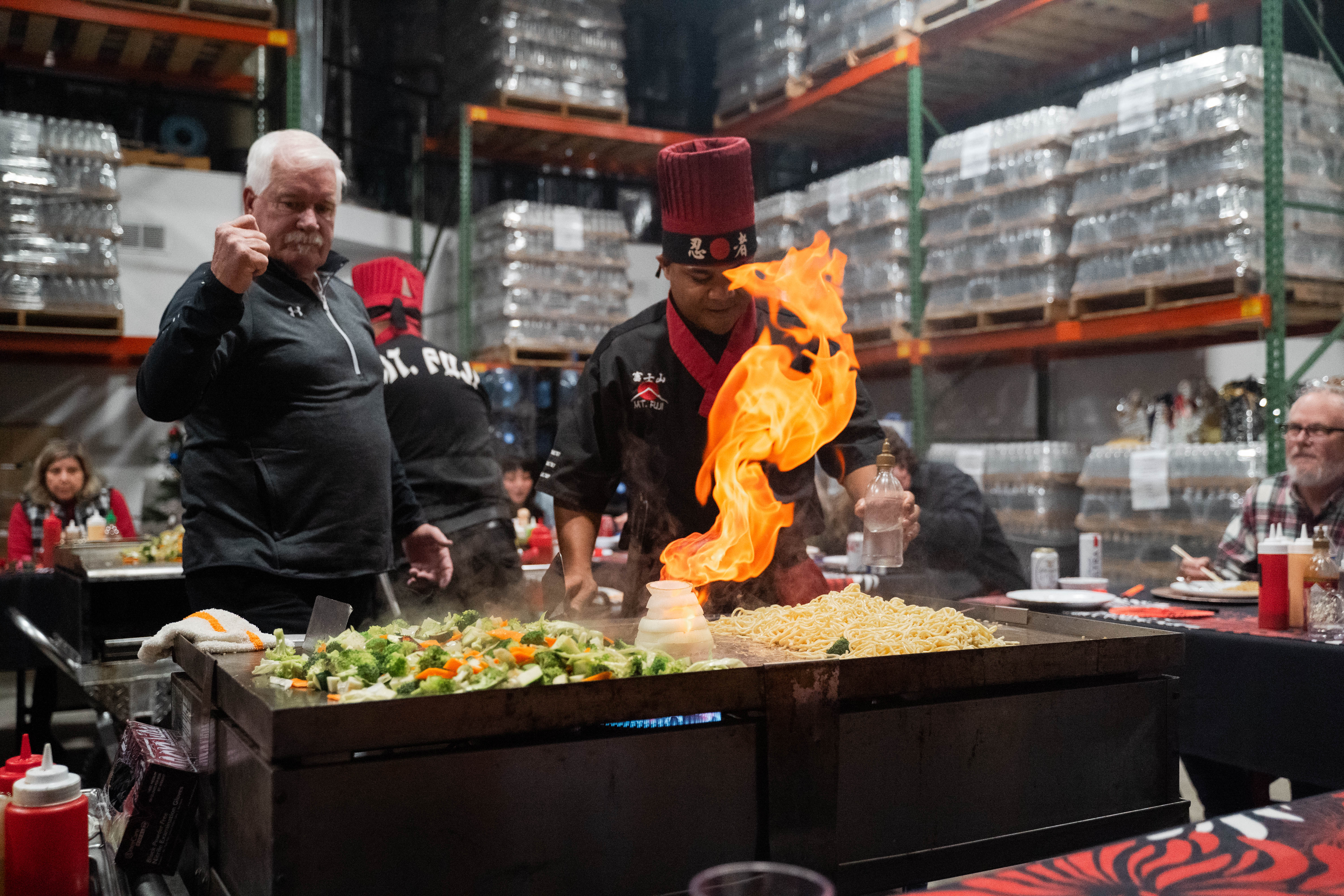 hibachi noodles being cooked