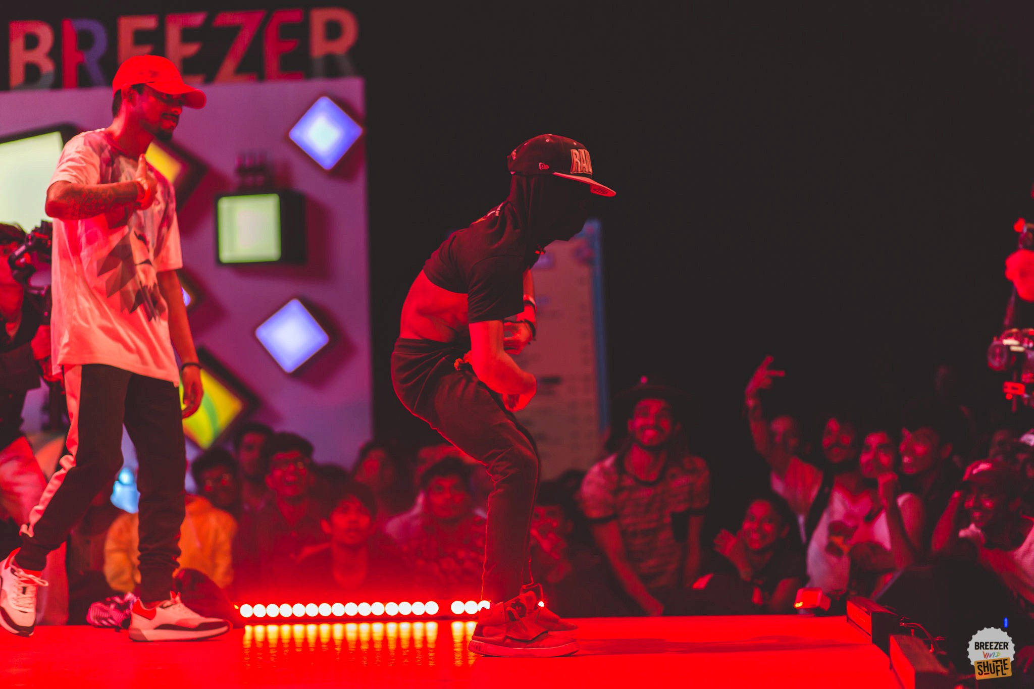 Minimalist coffee can design in hand – black and white packaging with bold typography