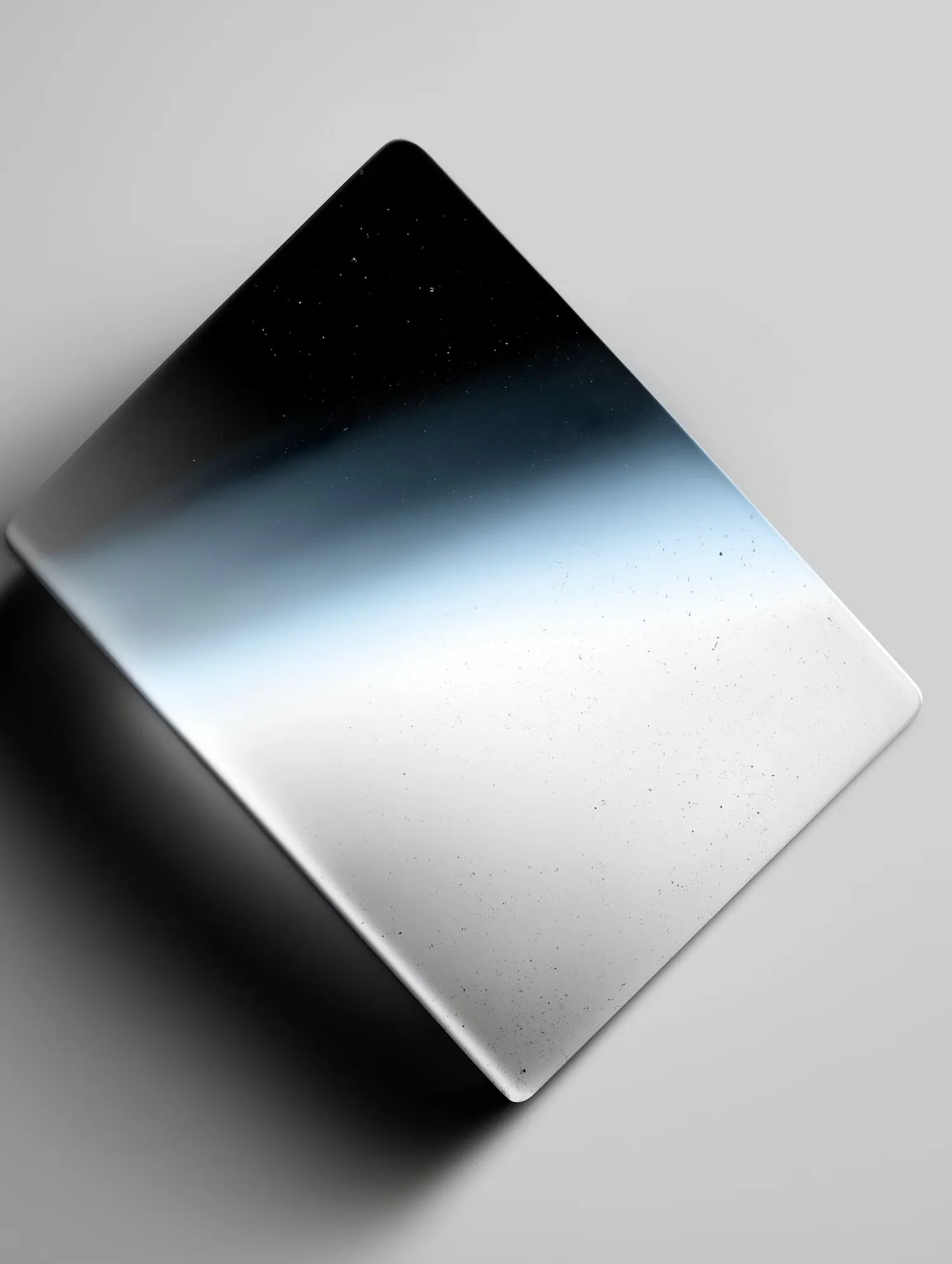 Gradient Reflective Object