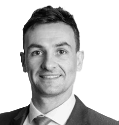 Black and white profile picture of Fran Lopez de Saa who is an Associate Partner at KanataQ
