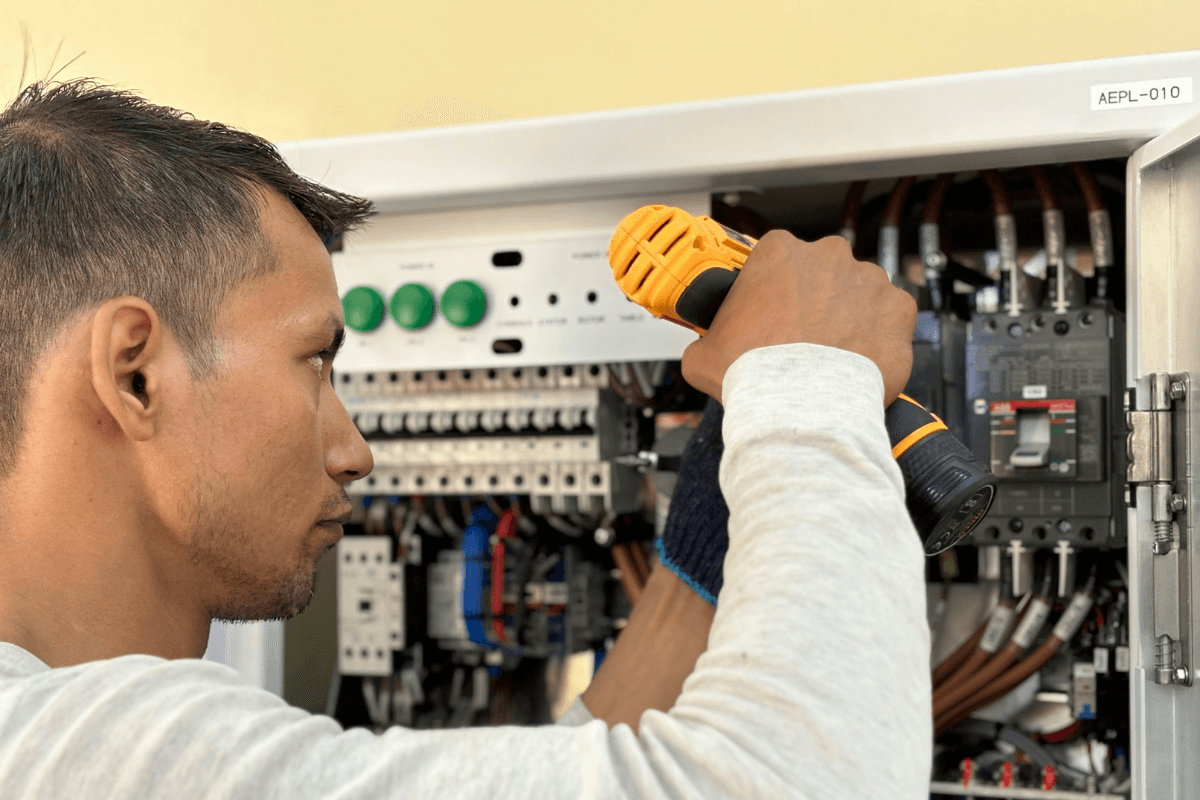 Commercial Systems That Support the Workday