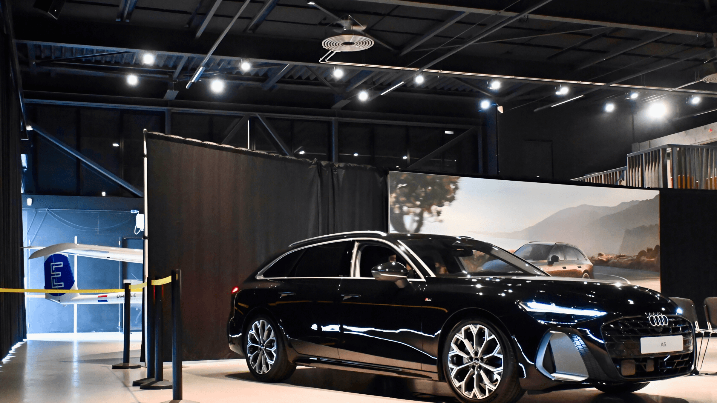 Audi Hangaar Display