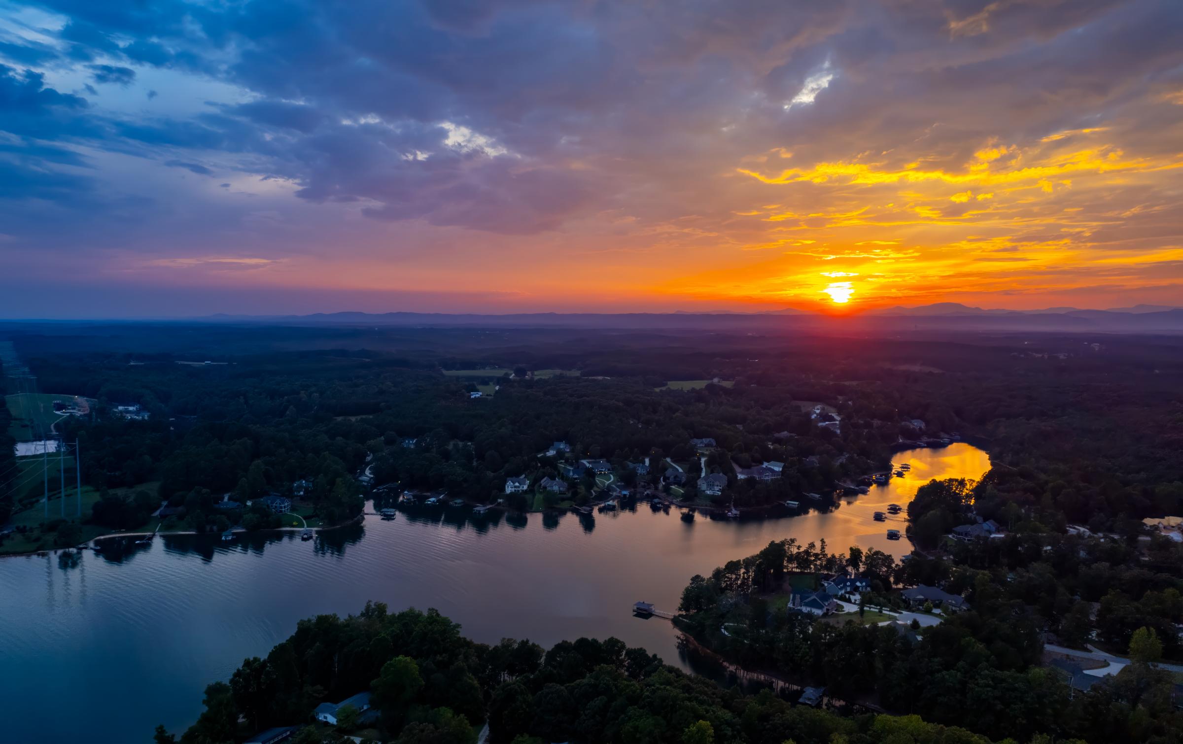 Lake Keowee Aerial 01