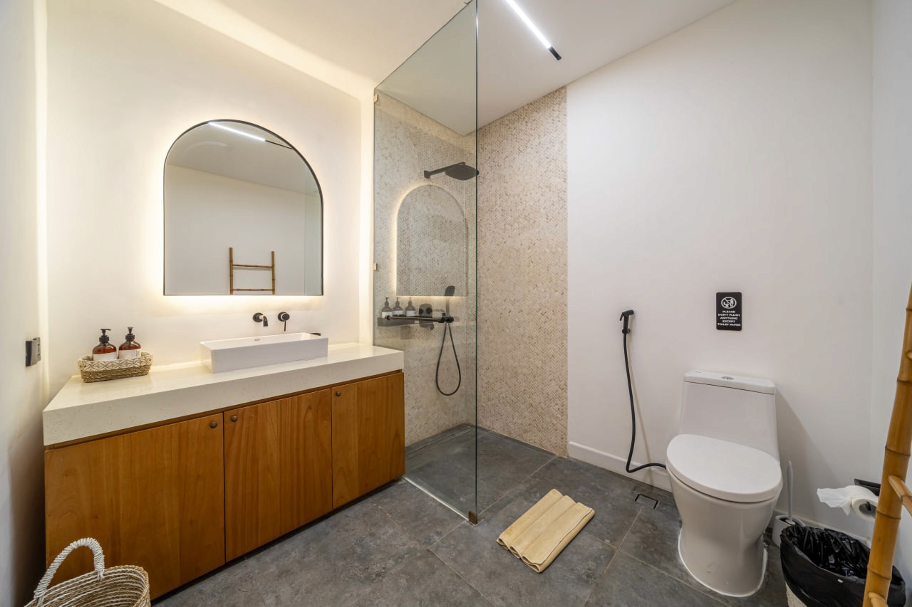 3-bedroom villa in Batu Bolong, Canggu 350 m from the beach