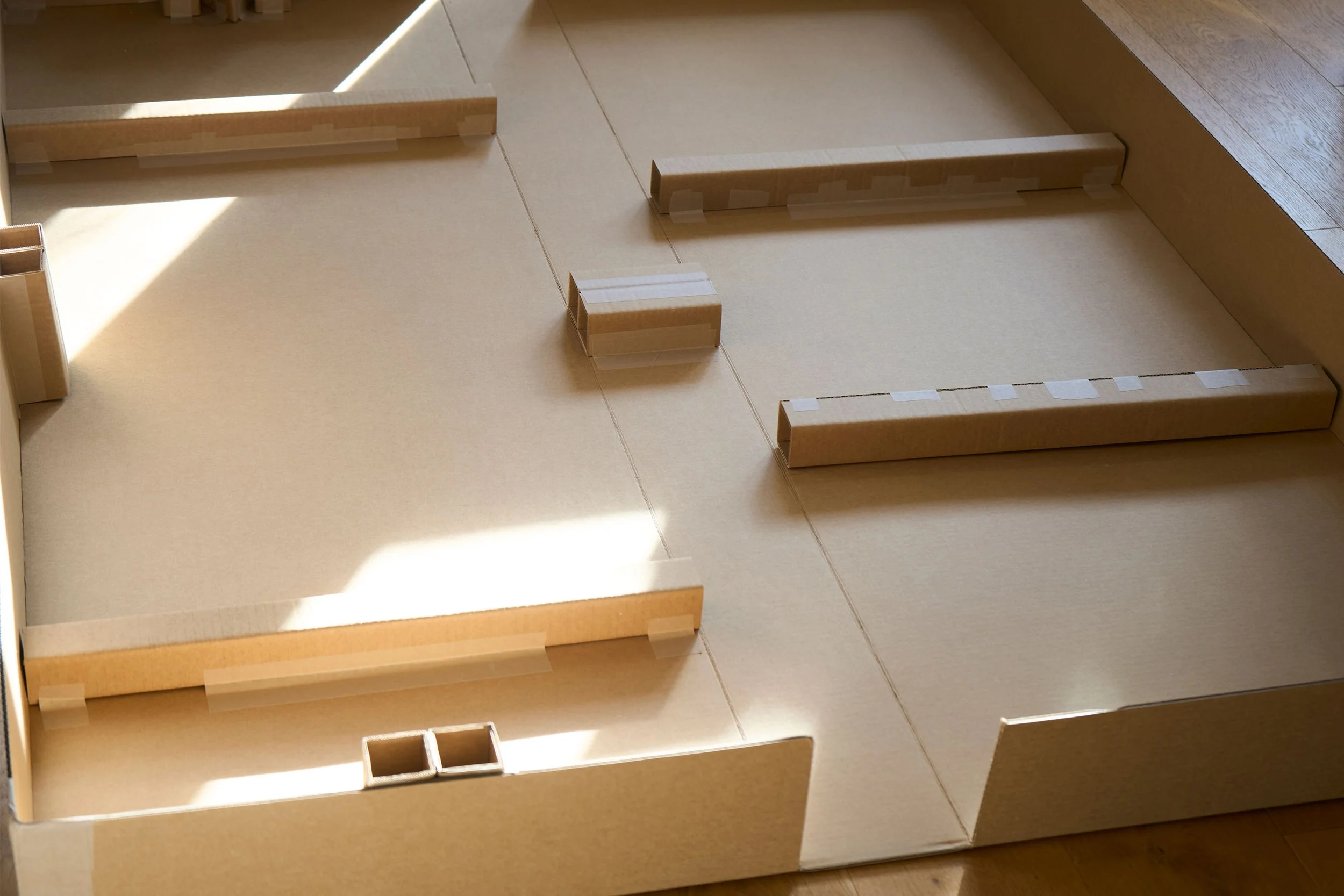 Custom made cardboard package for wooden surfboard