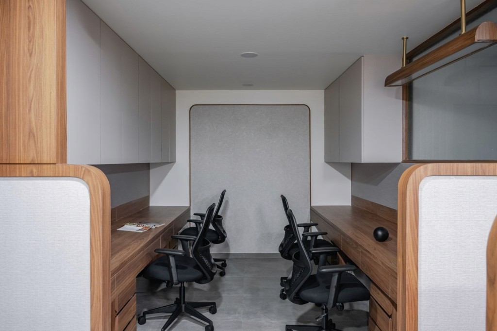 he-thong-cach-am-van-phong