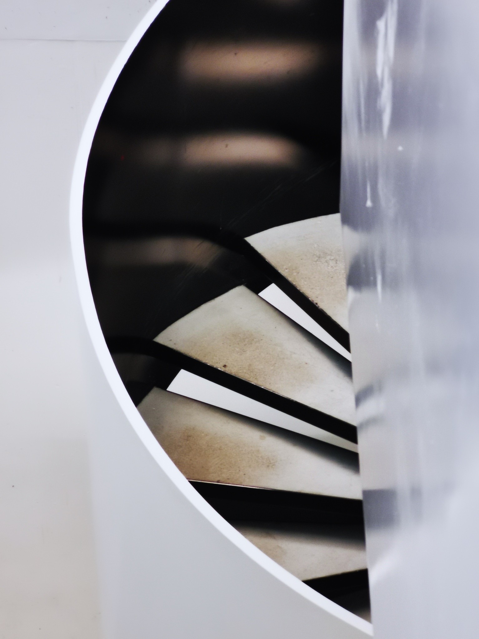 Schaufenster mit Sonne