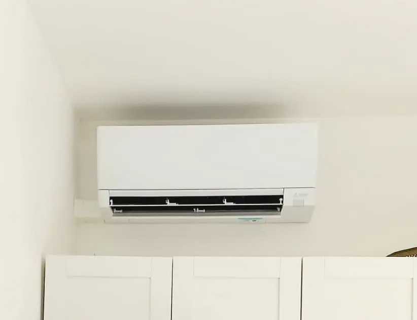 Photo d’installations sur Argenteuil - Clim Alain - Expert en installation de climatisation et pompe à chaleur à Argenteuil. Devis gratuit pour l'installation et l'entretien de votre système de climatisation. Service rapide et efficace !