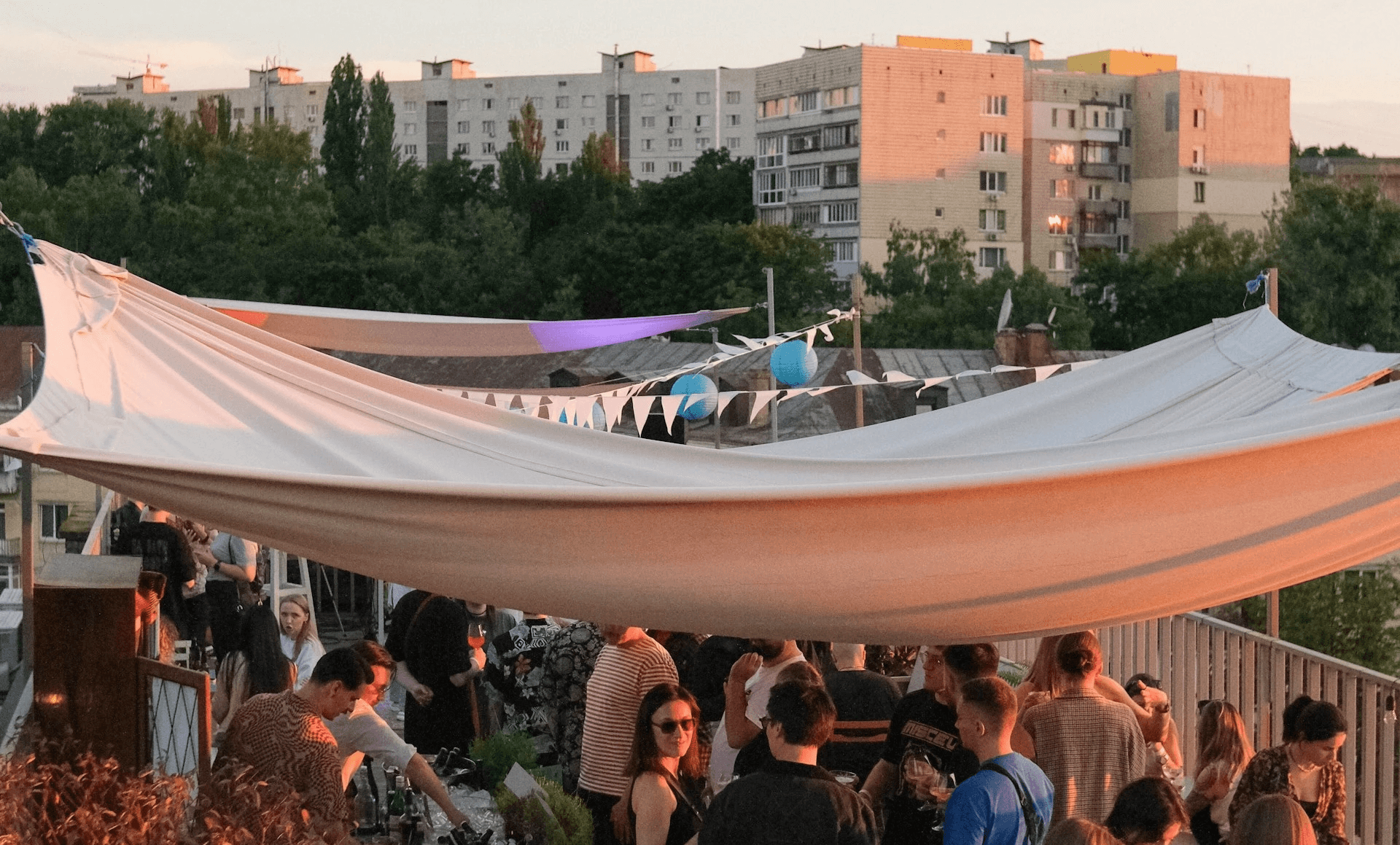 A group of people at an outdoor event