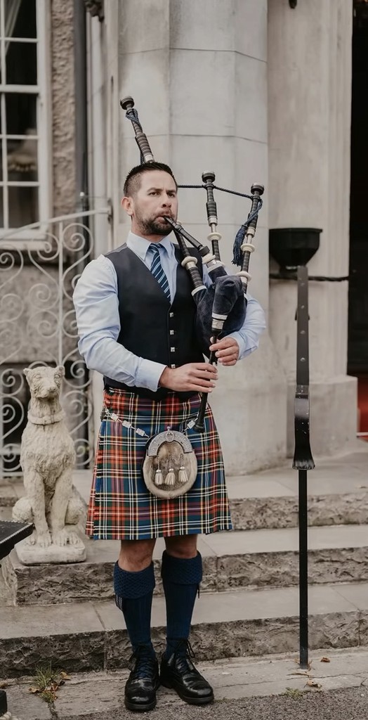 Bagpiper Neal 5