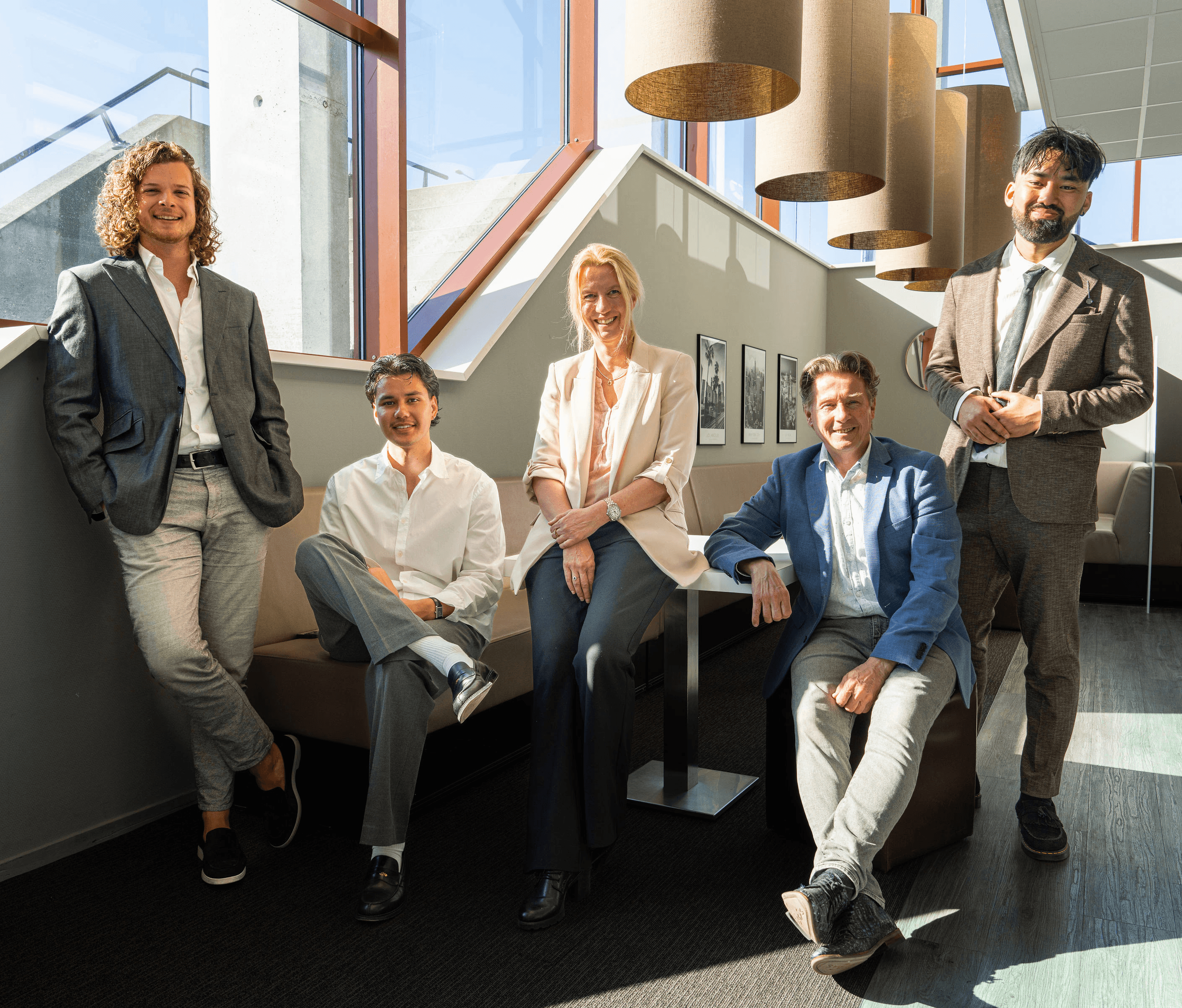 Your support team at SETTL – specialists in relocation and buying guidance