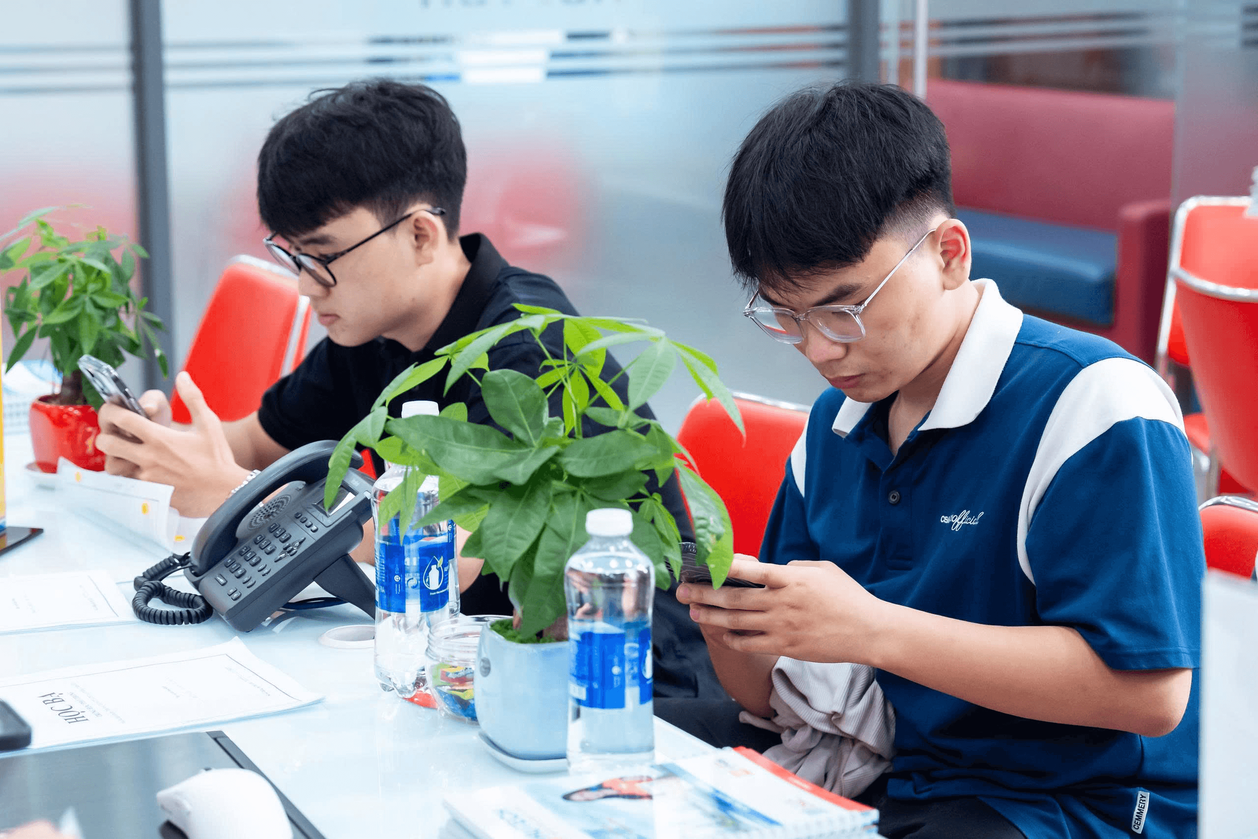 Đăng ký học bổng tuyển sinh của HUTECH như thế nào?