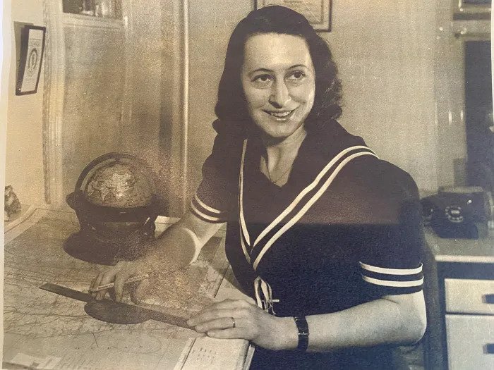 The Female Navigator Who Trained WWII Pilots and Guided Astronauts
