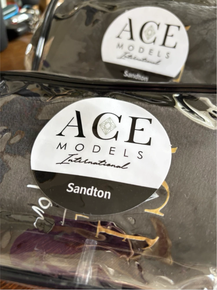 branded cosmetic bags