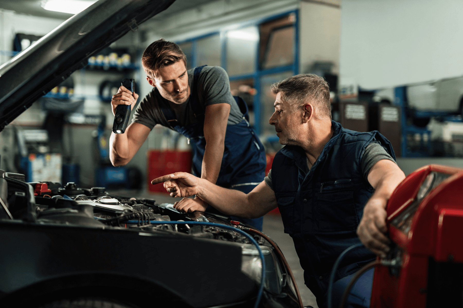 Auto Repair Website Design: 10 Tips to Attract Clients in Ontario