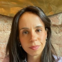 Ana Paula A. - Certified Dietitian & Nutritionist