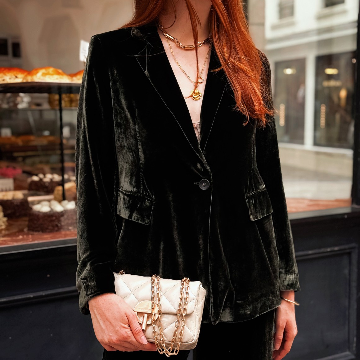 Photo de produits portés et trouvables dans la boutique Blanche à Nantes. Collection hiver.