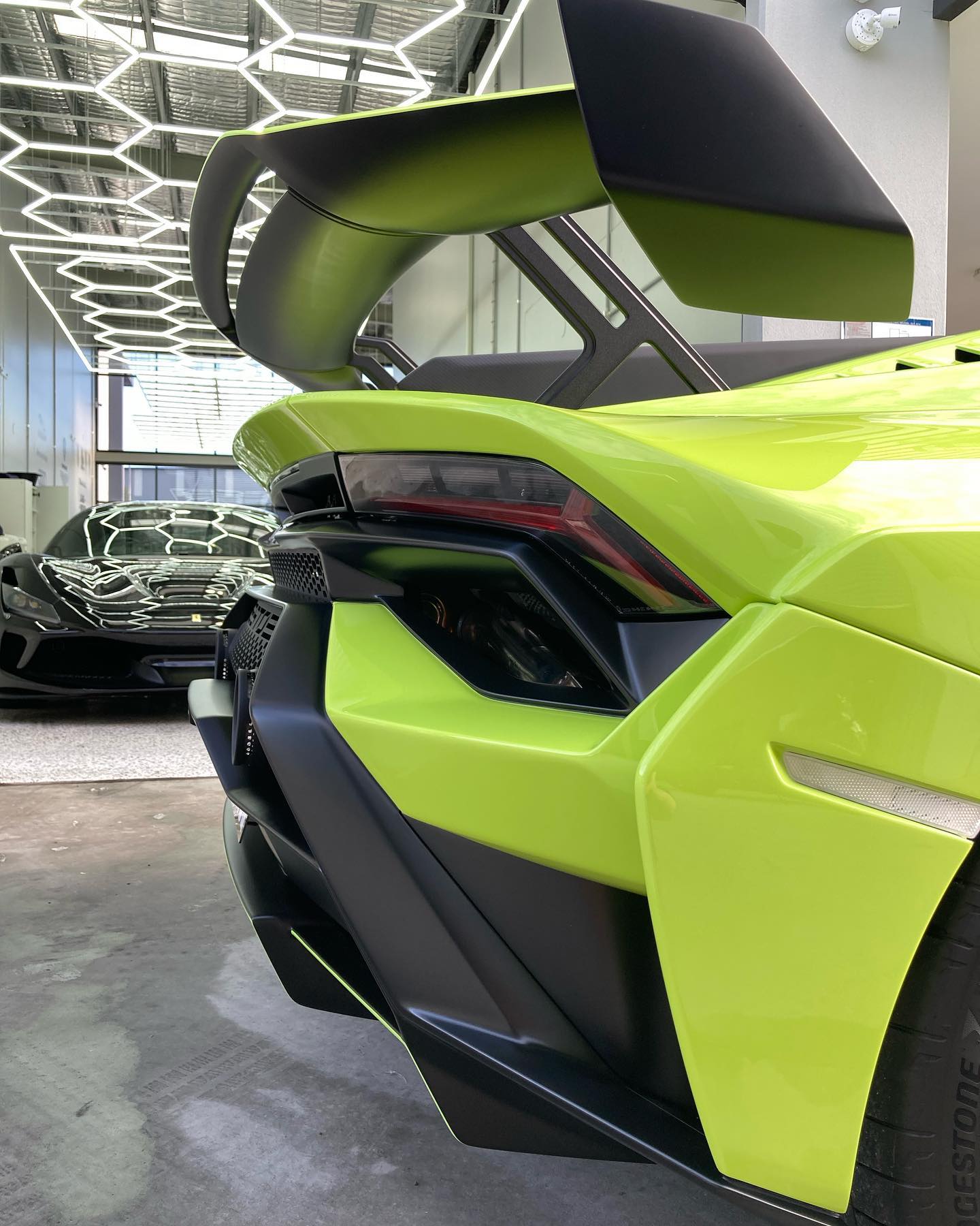 black and gray camera tripod