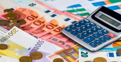 worker on laboratorium