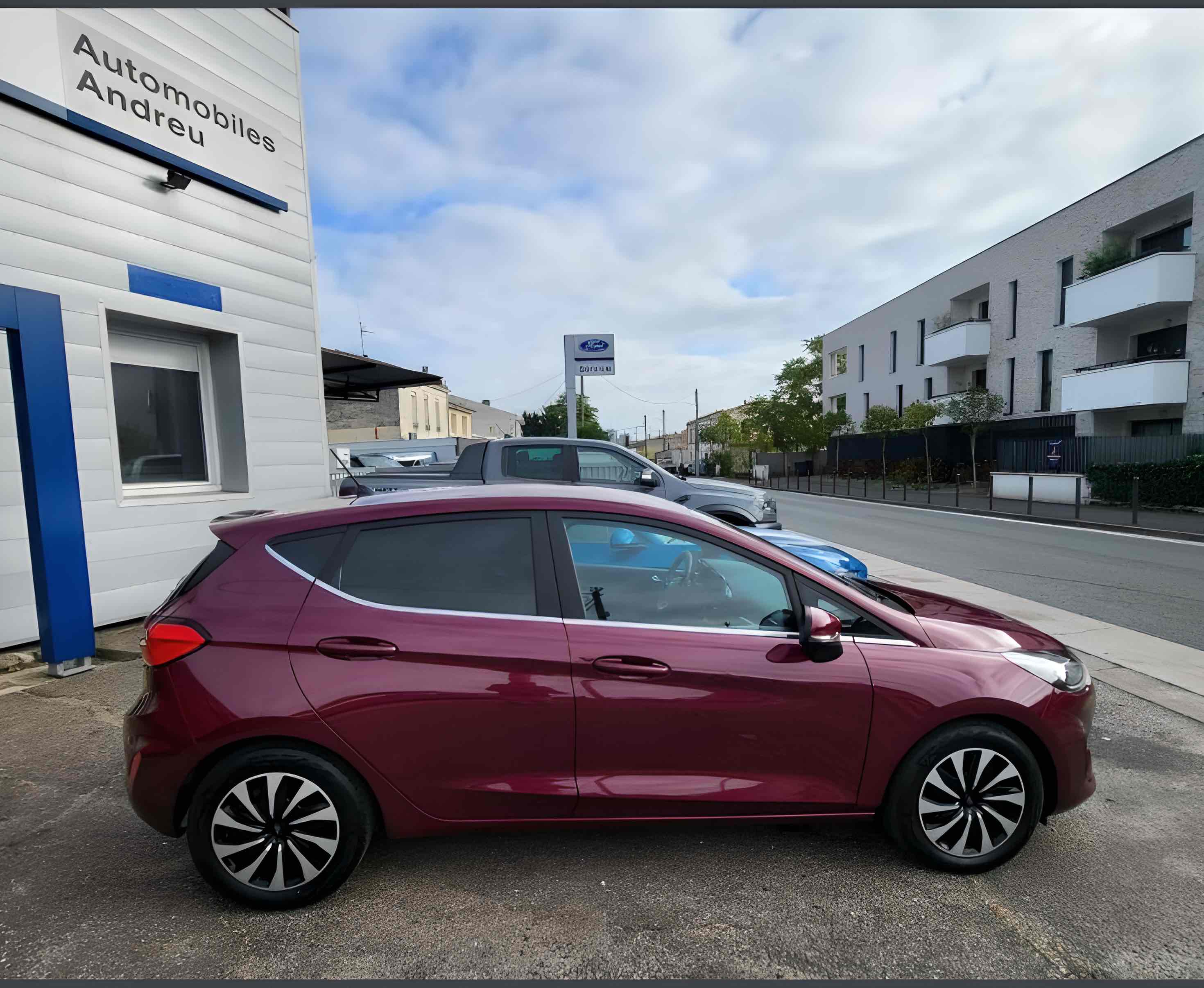 Ford Fiesta VI Bordeaux
