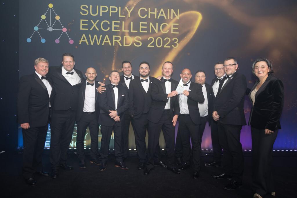 Supply chain Award amh groupphoto