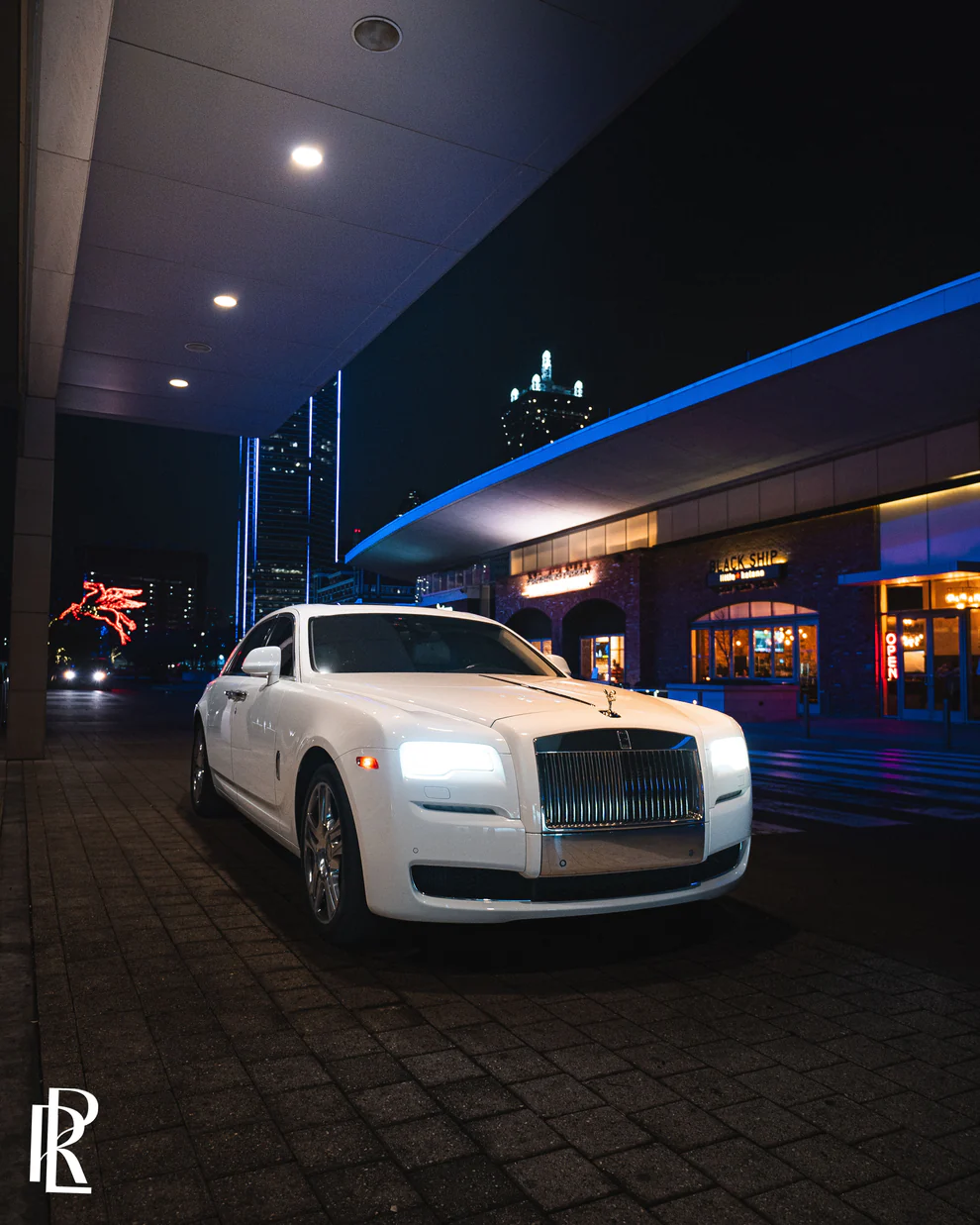 Image of a luxury home