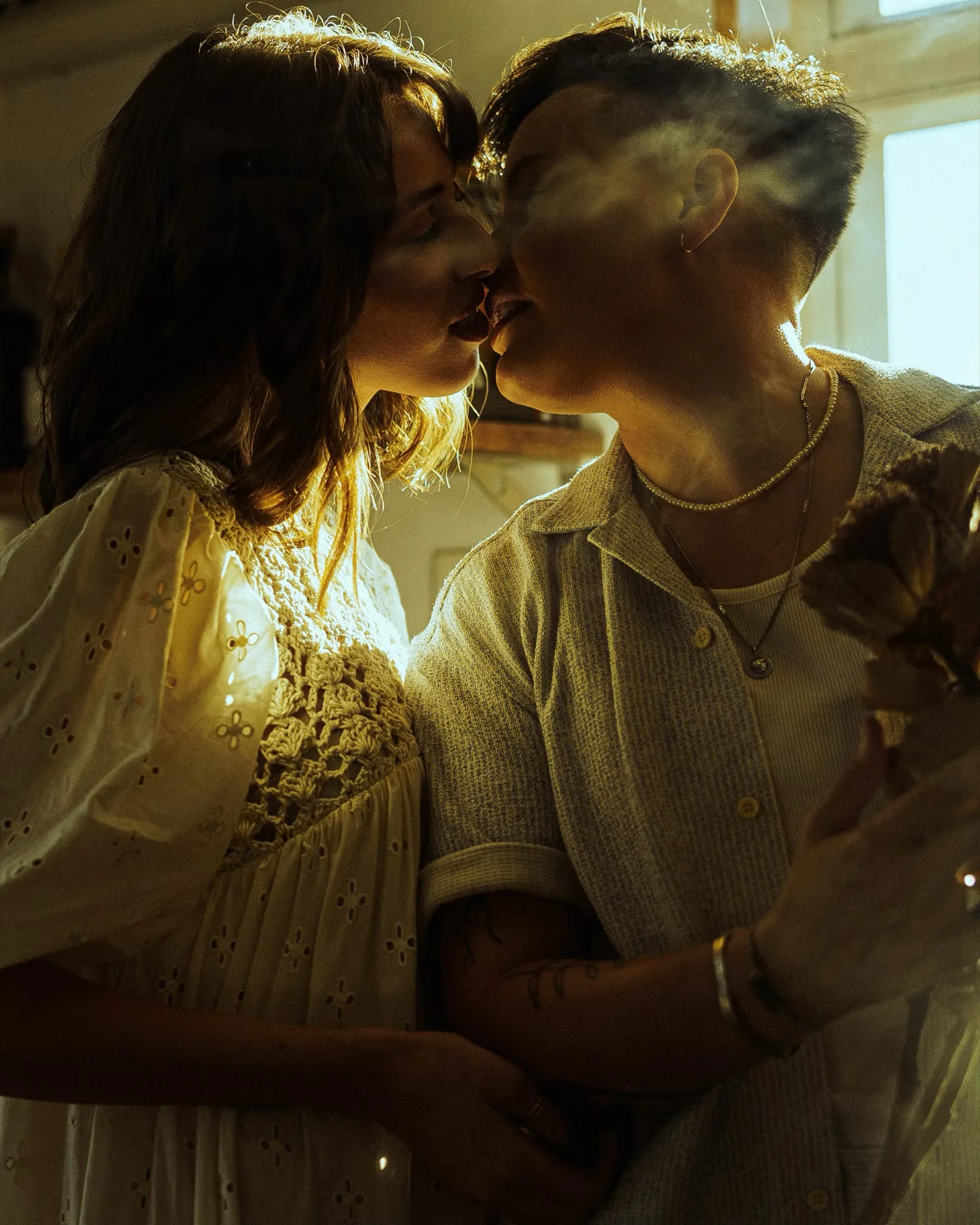 Talya & Sophie — project image 04 by Roman Olinchuk. 香港攝影、創意影像及視覺敘事作品。