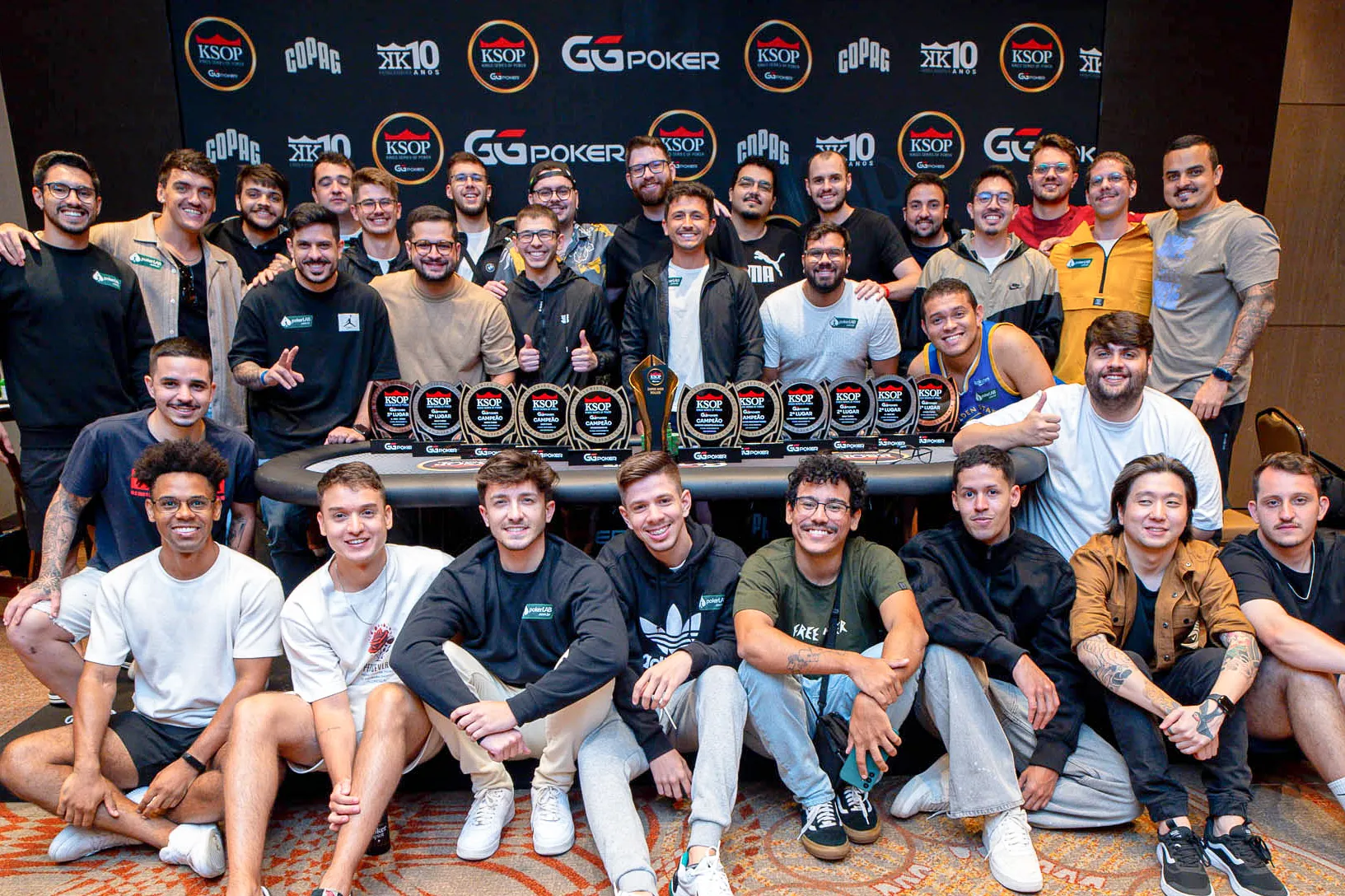 PokerLAB Team com 14 troféus da KSOP