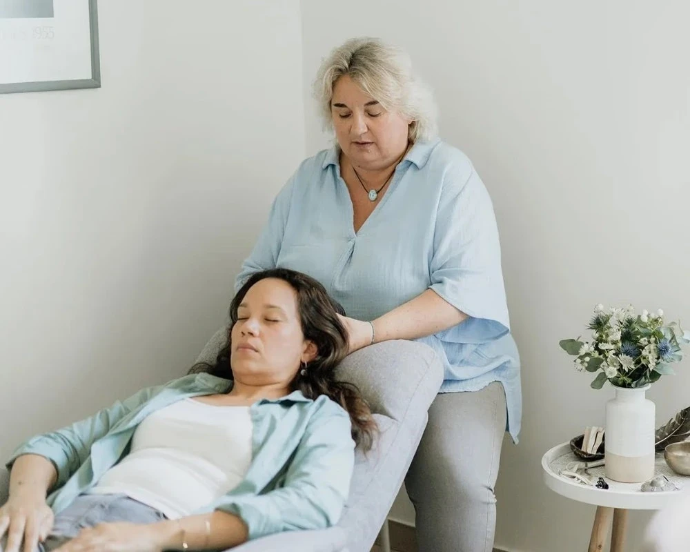 Formation soins énergétiques et techniques associées