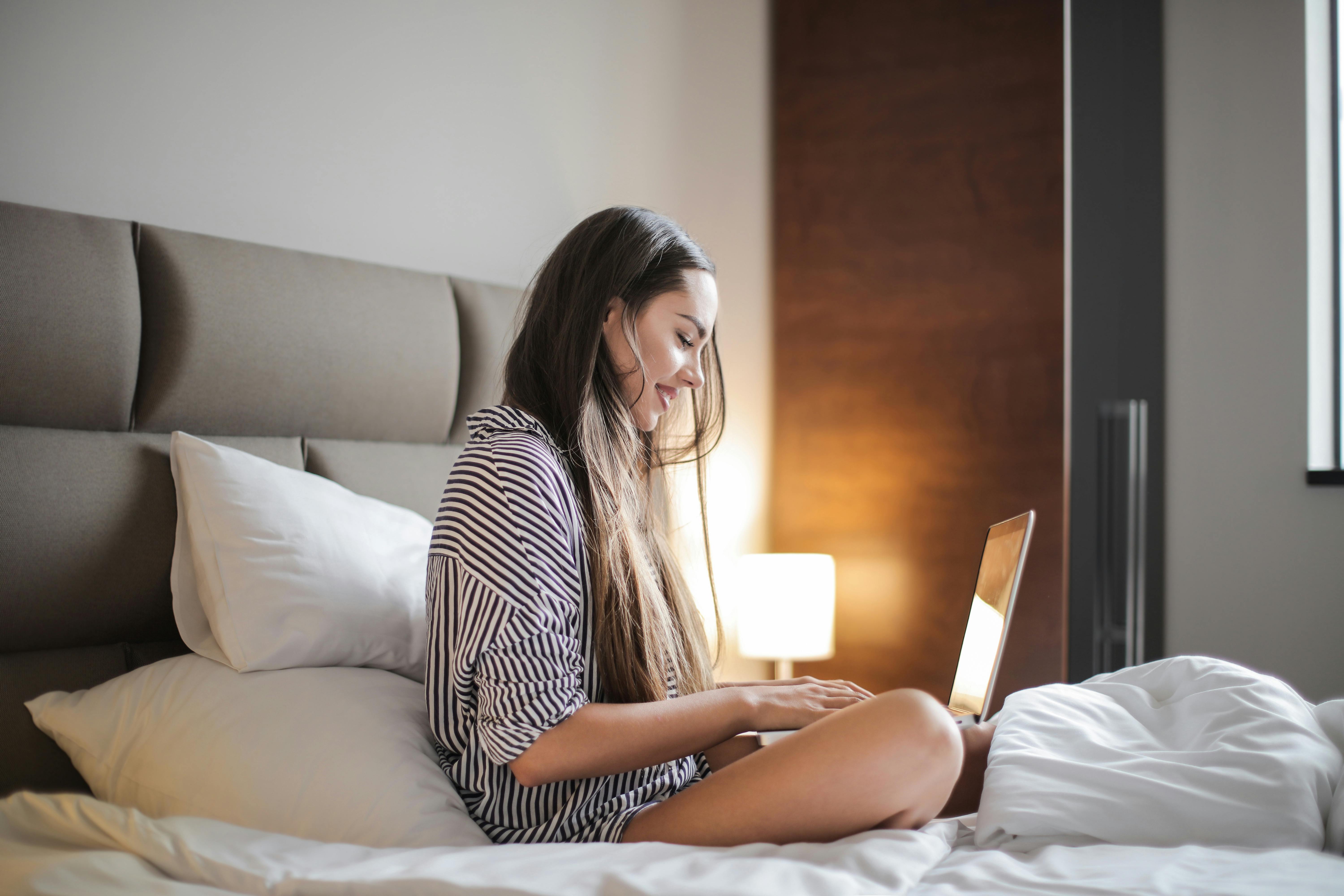 Should You Send Attachments in Cold Emails