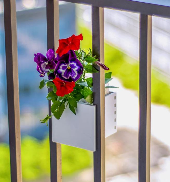 Sprout Planter: durable polypropylene balcony planter designed and engineered for modular assembly.