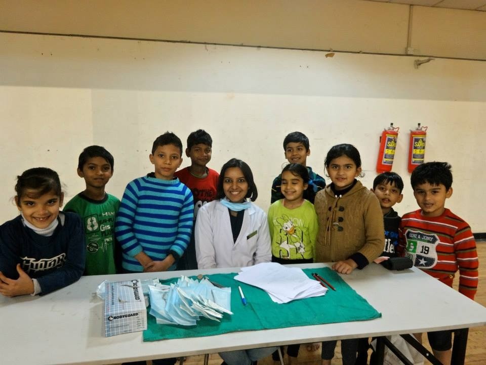 Dr. Urvashi Bhushan, specialist pediatric dentist and founder of Cheery Smiles in Rohini, Delhi