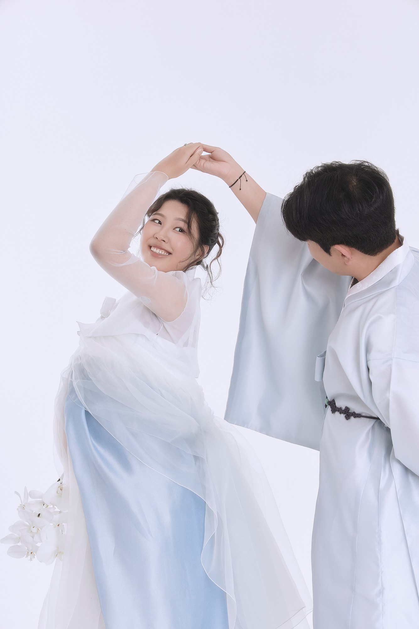 경복궁한복스냅 대신 조선민화화보 촬영 후기 | 소람스냅이 담아낸 날씨 걱정 없는 실내 한복 웨딩