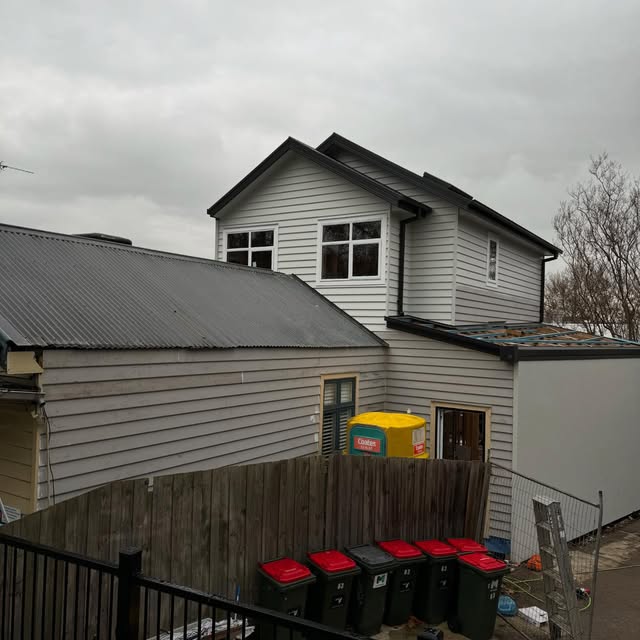 Timber weatherboard cladding on an extension and renovation in Kensington