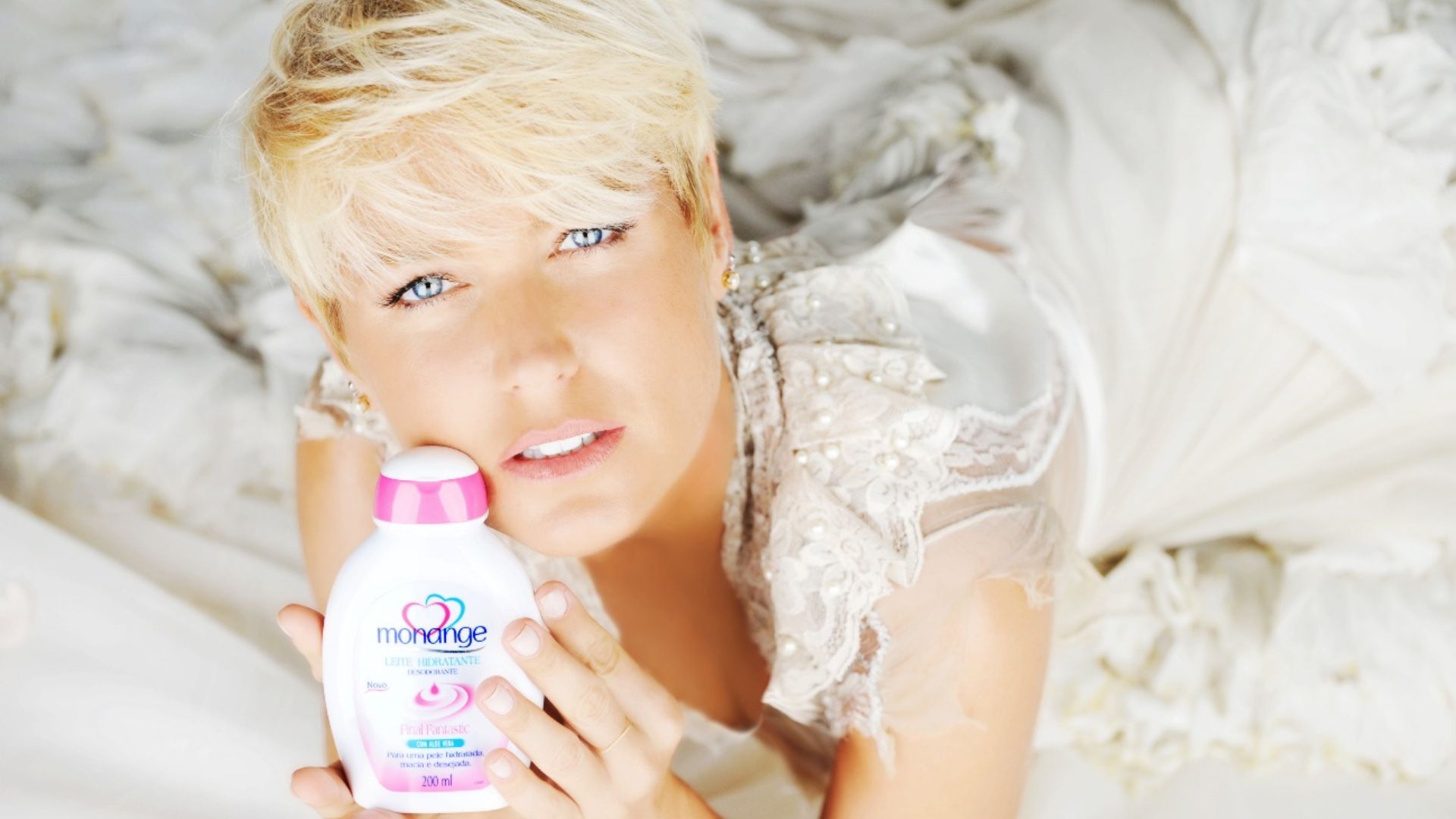 Coty celebra 60 anos de Monange e traz Xuxa de volta como influenciadora