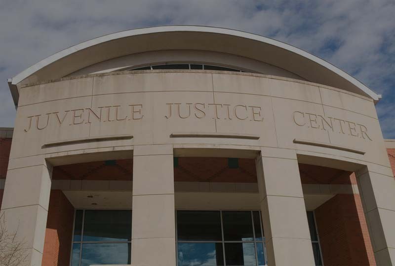 builidng with the title "Juvenile Justice Center"