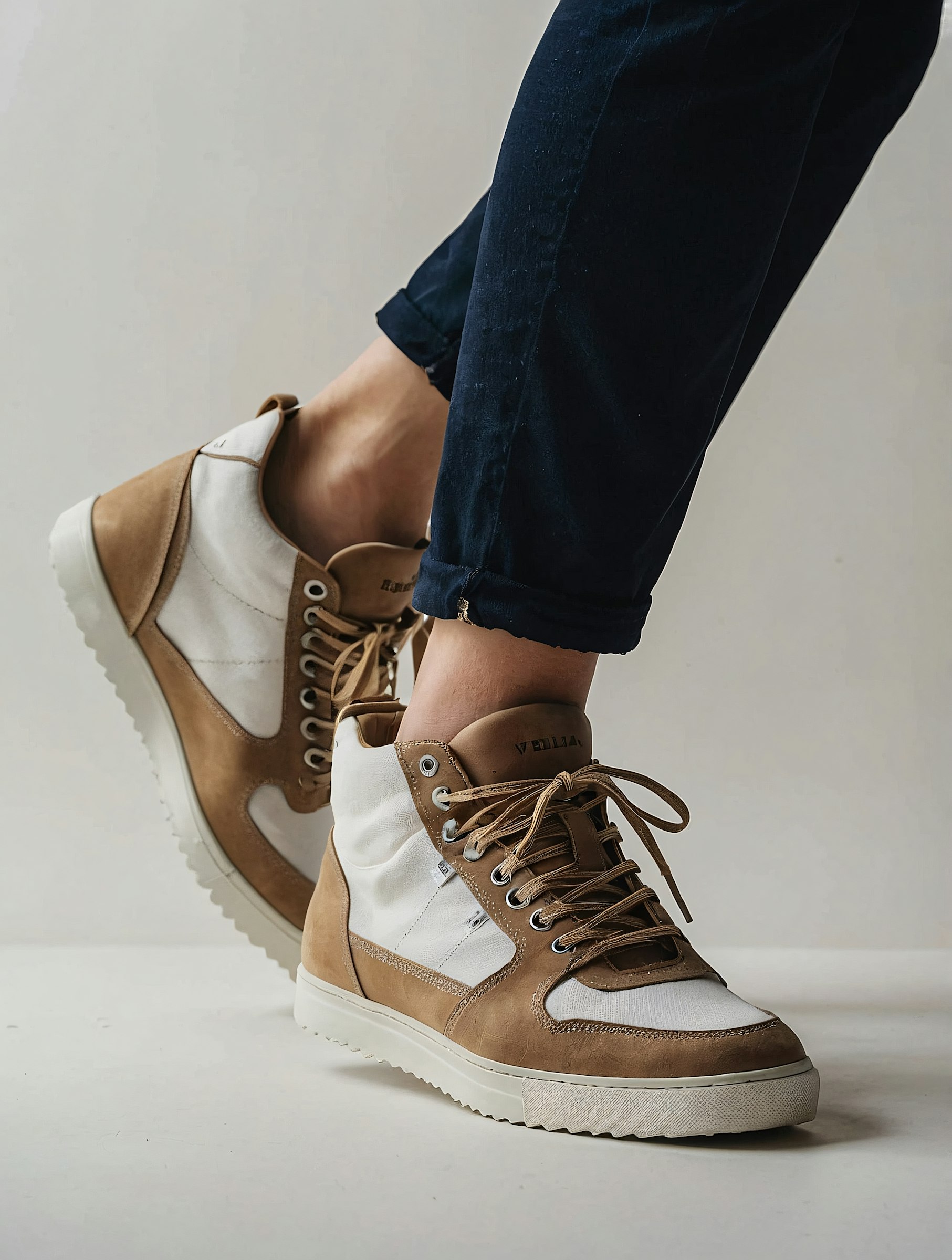 Sneakers vs Running Shoes: Key Differences Explained | Corbell